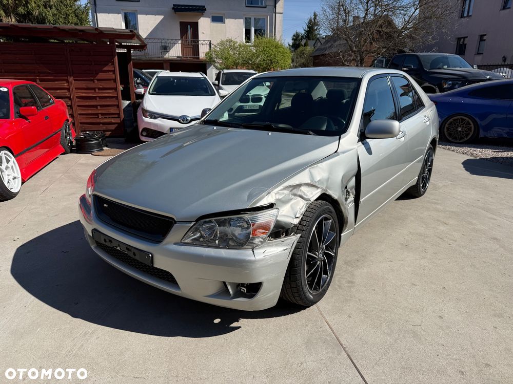 Lexus IS 200 Elegance - 8
