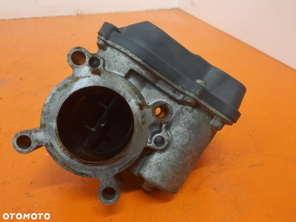 SKODA FABIA I 1.2MT 54KM 04-07 HB PRZEPUSTNICA 03D133062E 9201 - 2