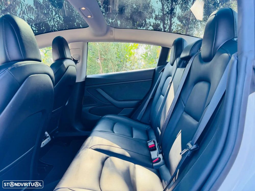 Tesla Model 3 Long Range AWD Dual Motor - 41