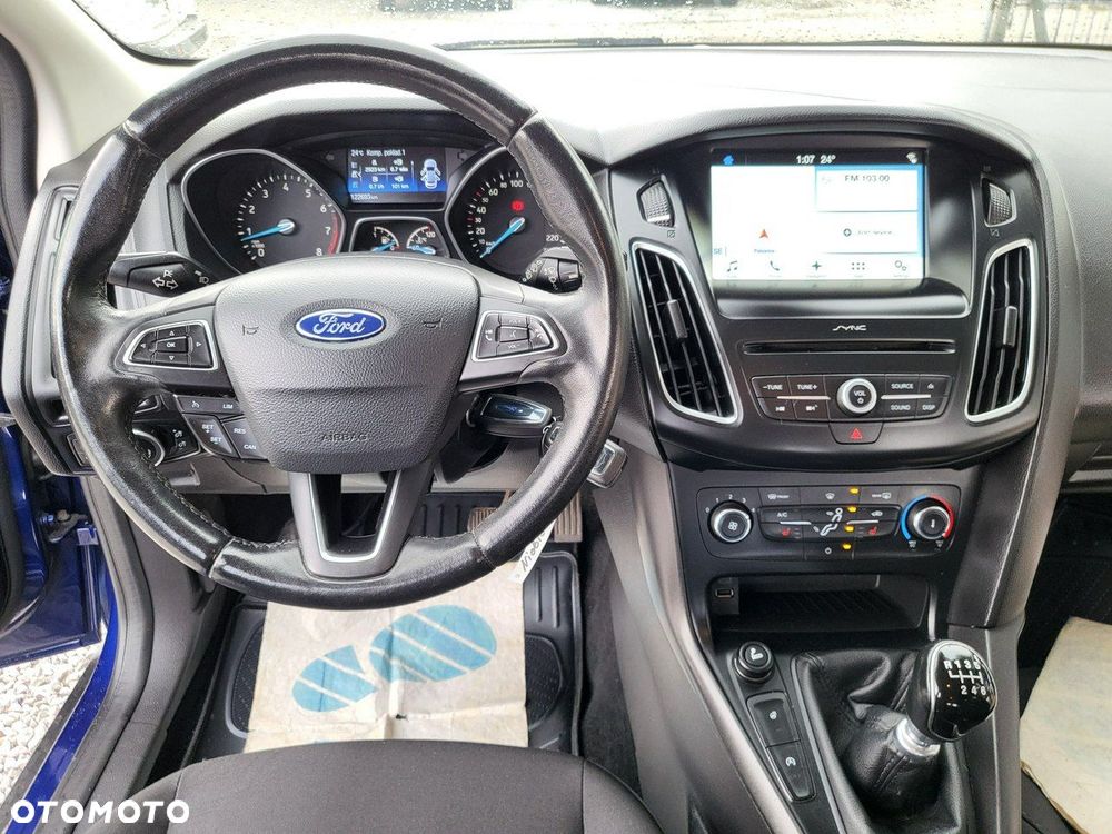 Ford Focus - 16