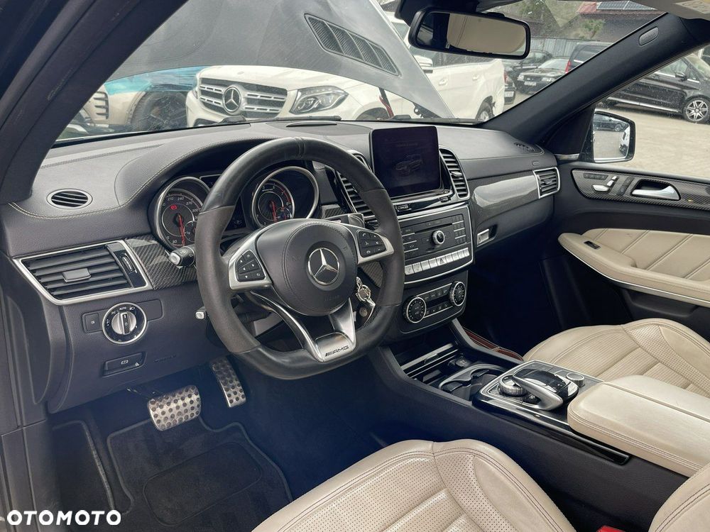 Mercedes-Benz GLS AMG 63 4-Matic - 8