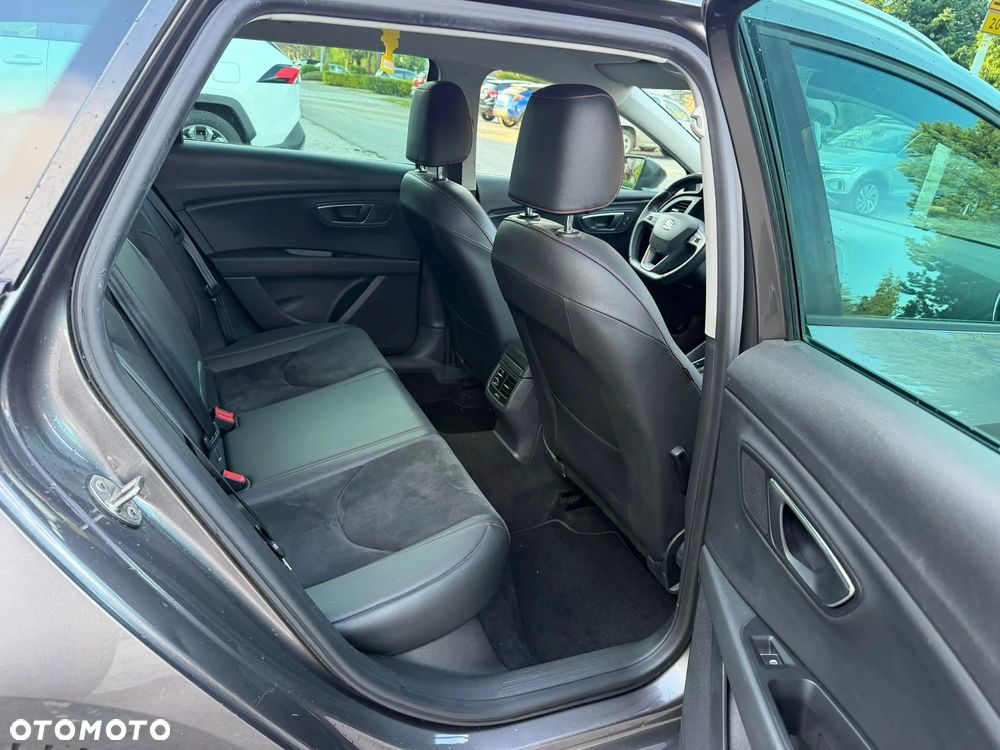 Seat Leon 1.8 TSI Start&Stop DSG FR - 13