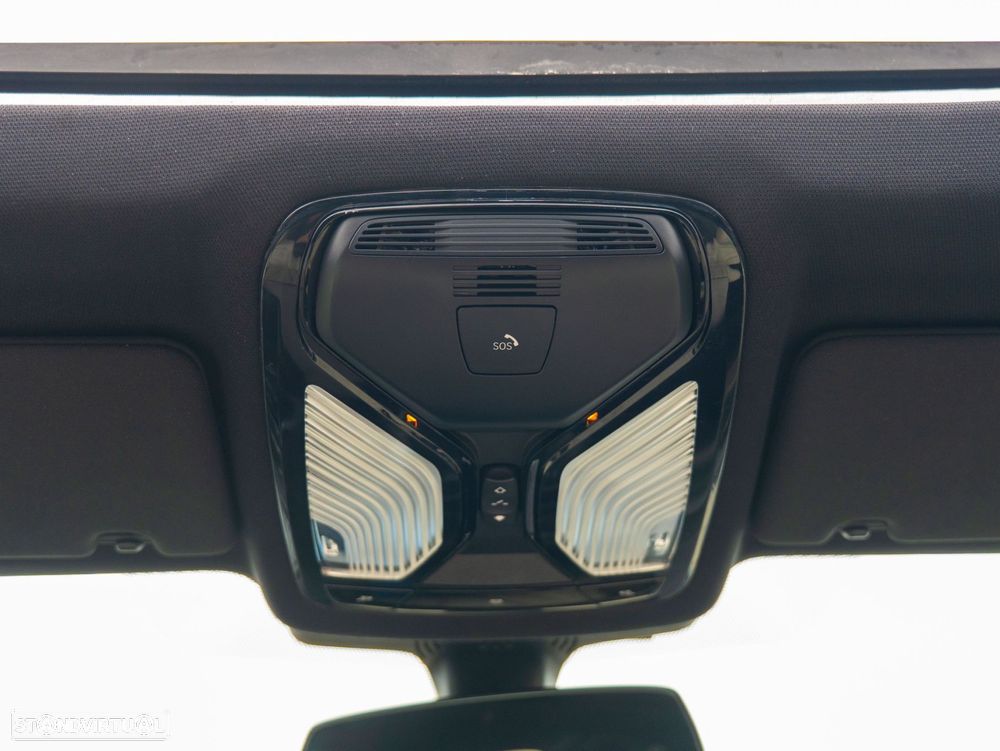 BMW 520 d Pack Desportivo M Auto - 29
