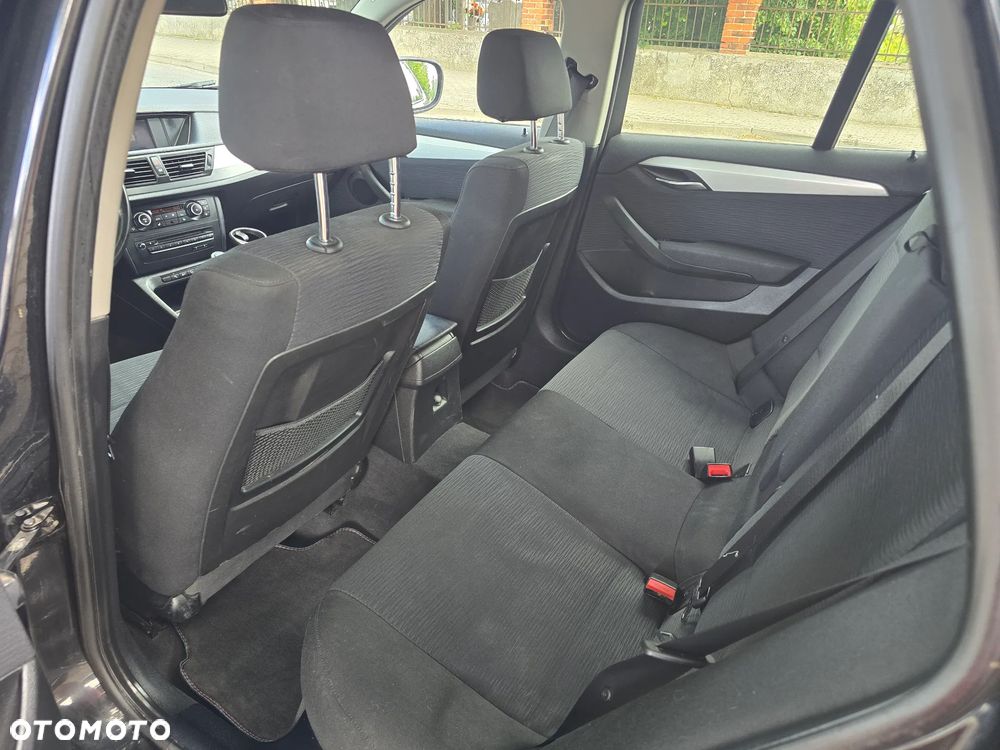 BMW X1 xDrive20d - 11