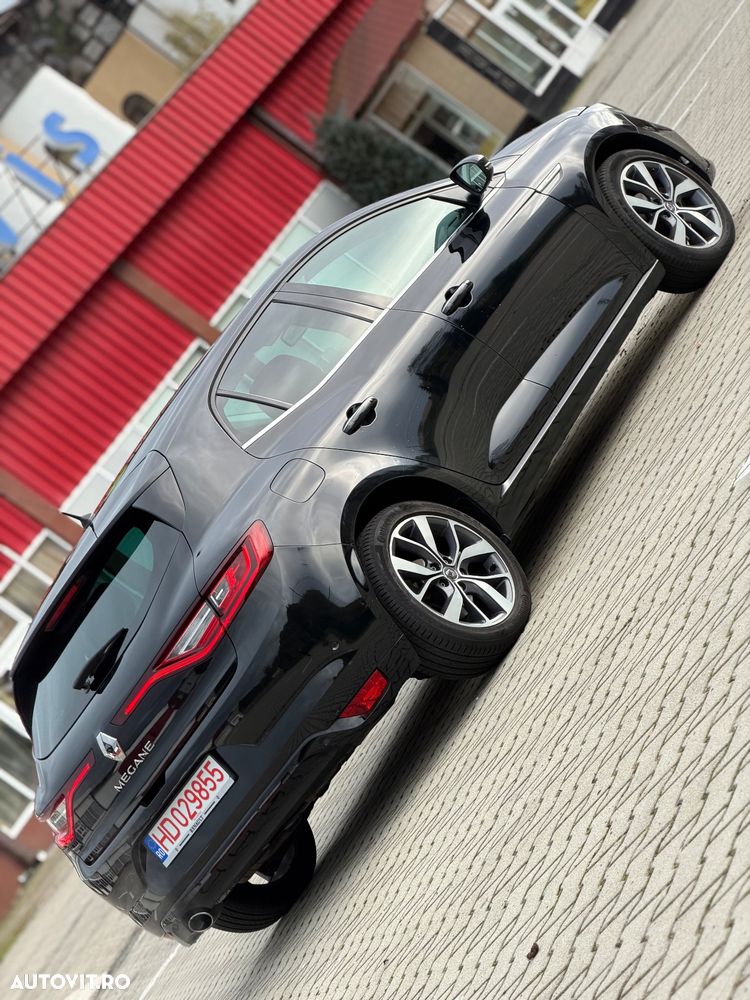 Renault Megane ENERGY TCe 130 BOSE EDITION - 9