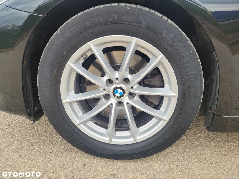 BMW Seria 5 520d Sport Line - 19