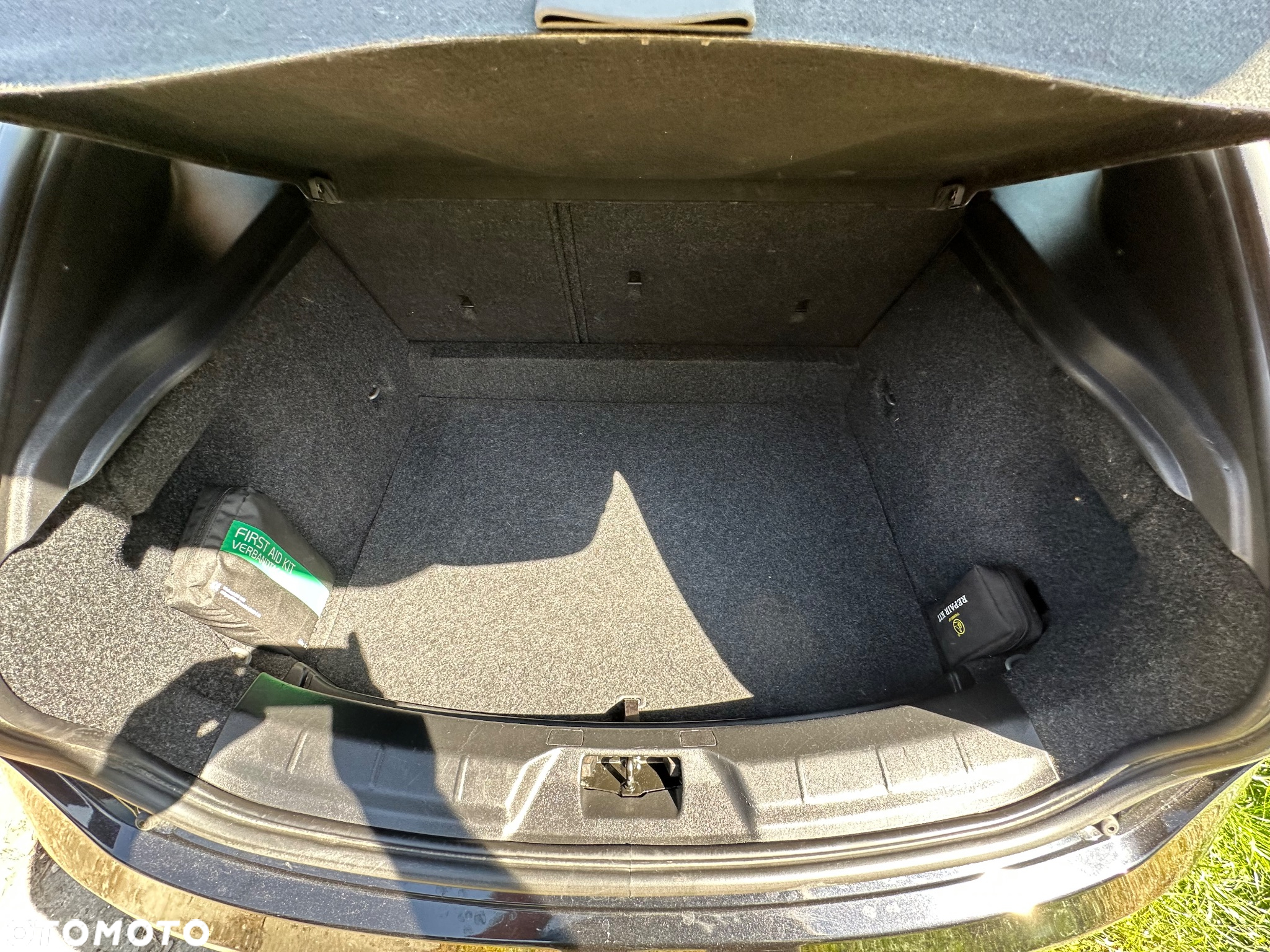 Volvo V40 D2 - 15