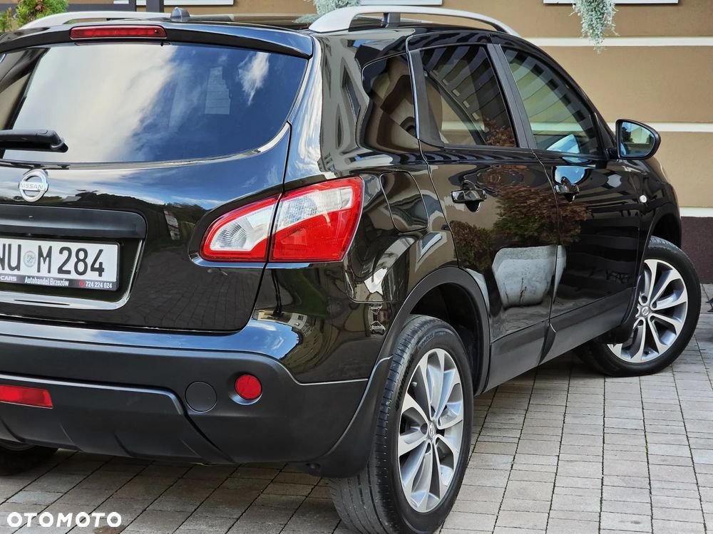 Nissan Qashqai 2.0 4 x 4 tekna - 25