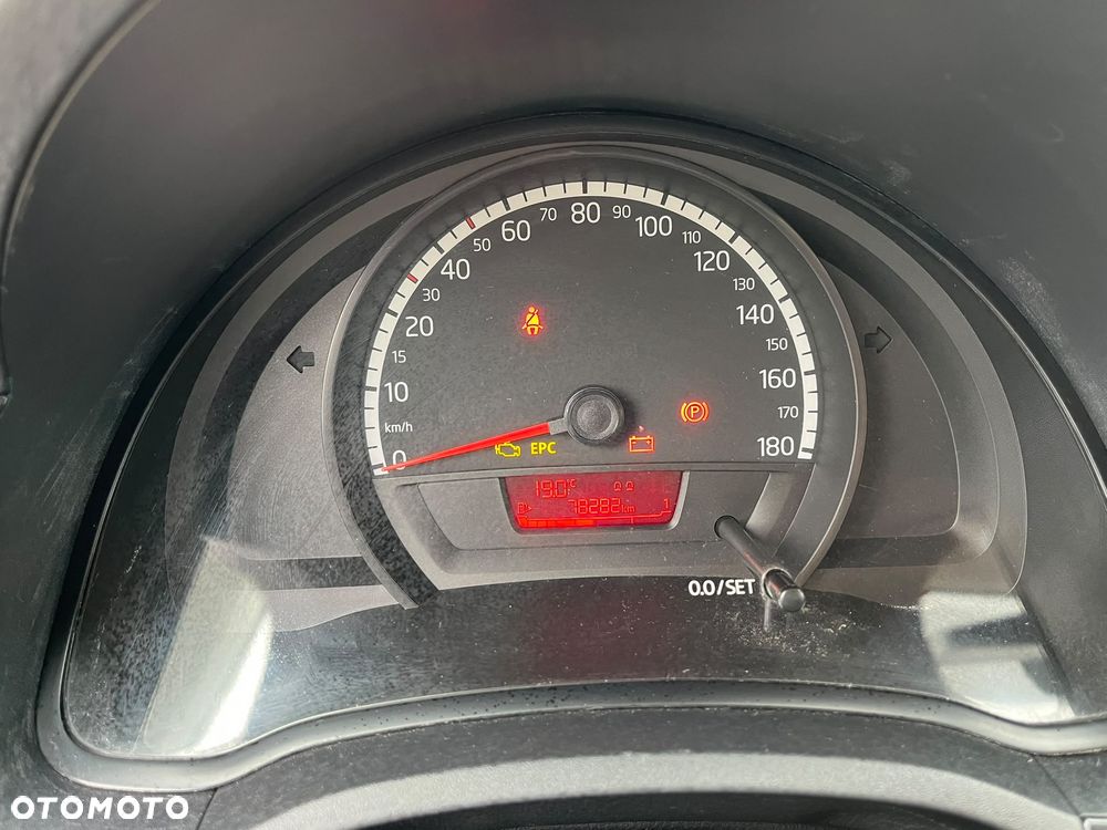 Volkswagen up! 1.0 high - 11