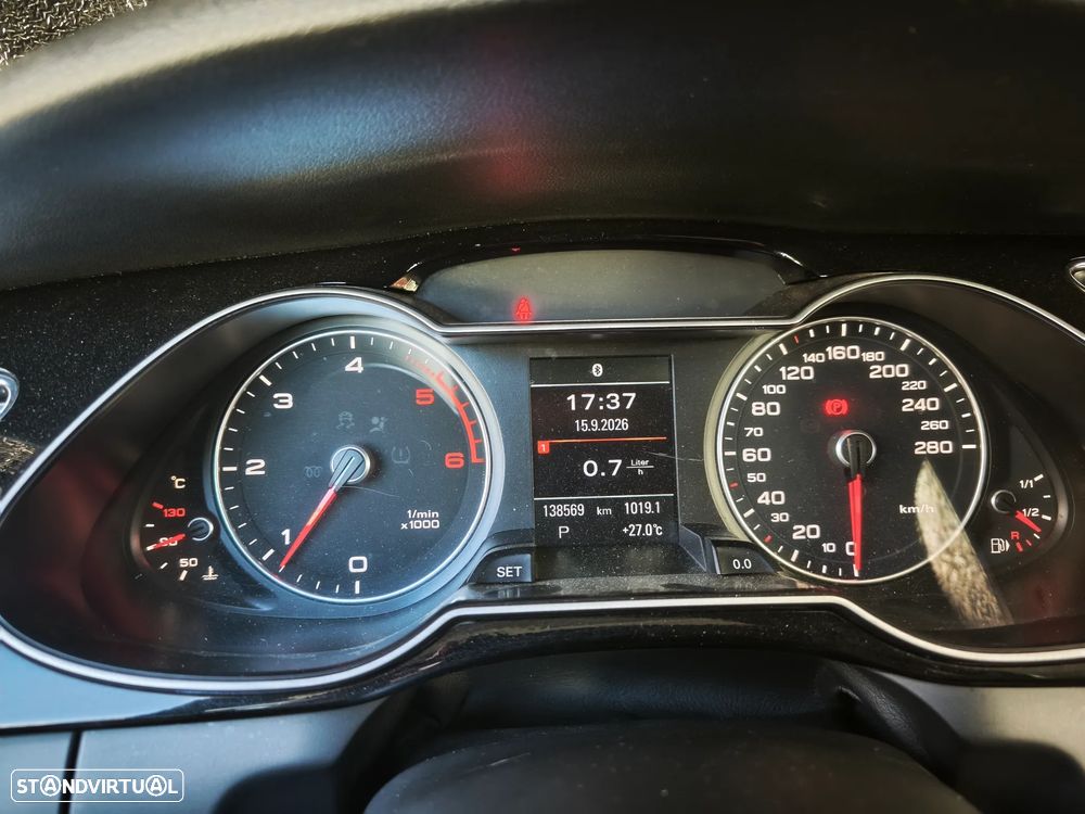 Audi A4 Avant - 13