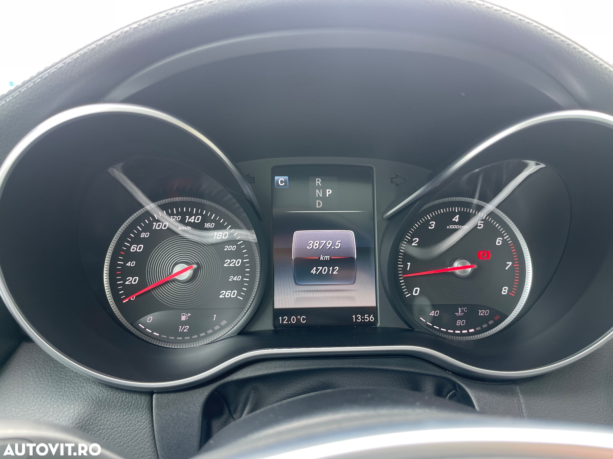 Mercedes-Benz C 200 Coupe 4Matic 9G-TRONIC AMG Line - 11
