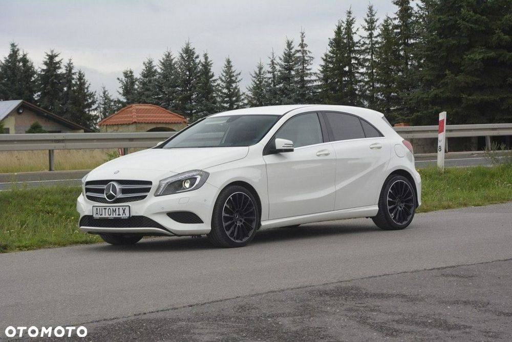 Mercedes-Benz Klasa A 180 (BlueEFFICIENCY) Urban - 3