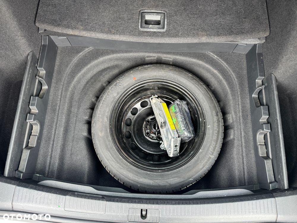 Volkswagen Golf 2.0 TDI SCR DSG Highline - 13