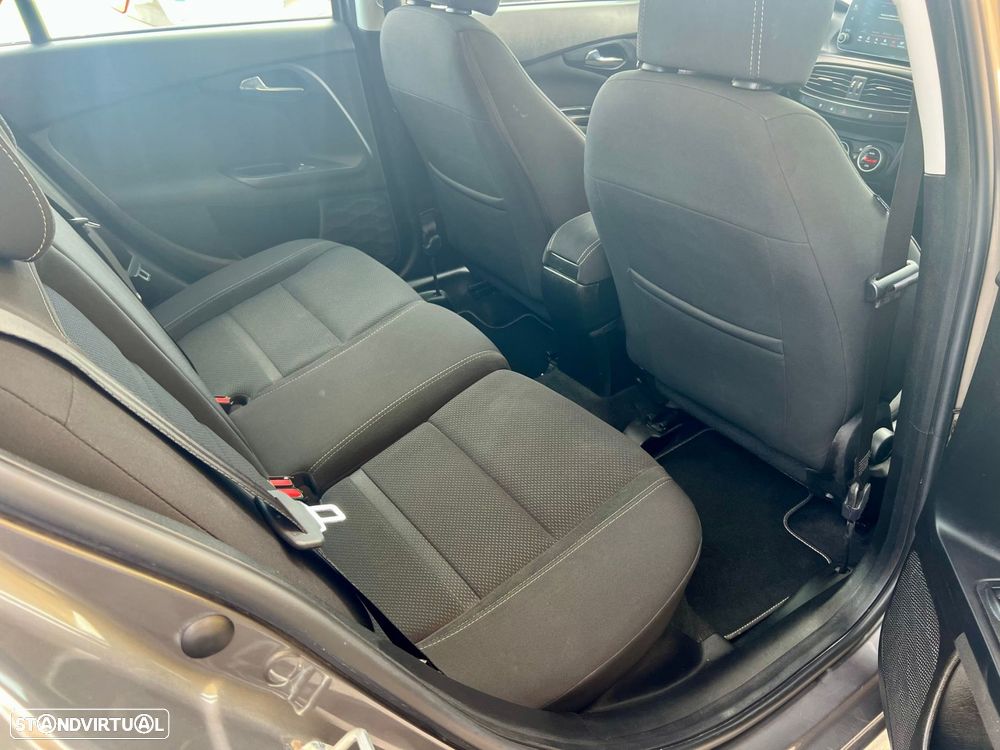 Fiat Tipo 1.6 M-Jet Lounge Tech - 19