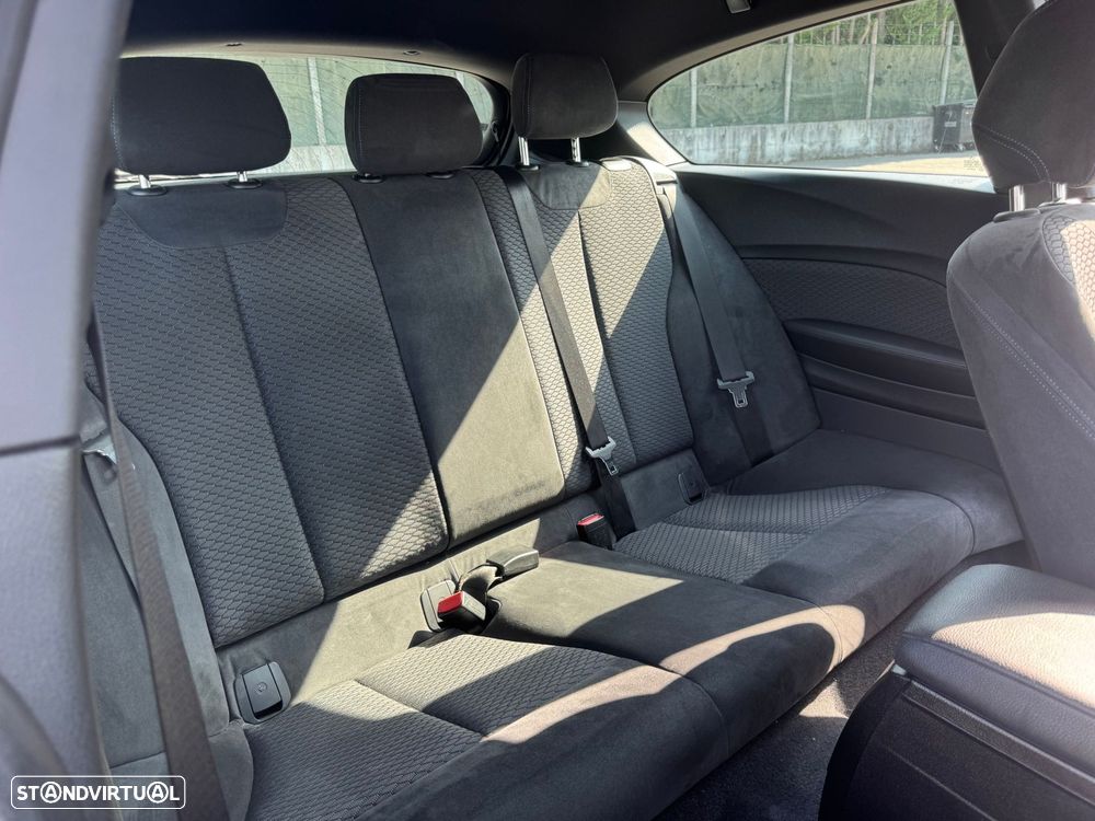 BMW 118 d Pack M Shadow Auto - 20