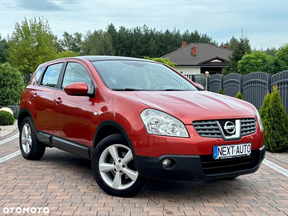 Nissan Qashqai 2.0 4x4 visia - 2
