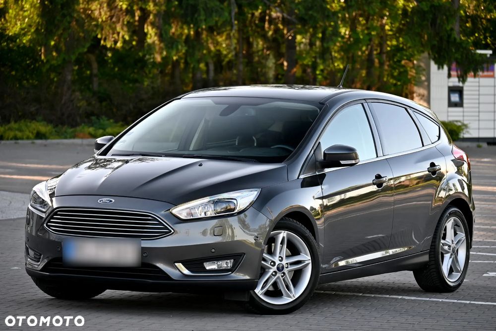 Ford Focus 1.5 EcoBoost Titanium - 3
