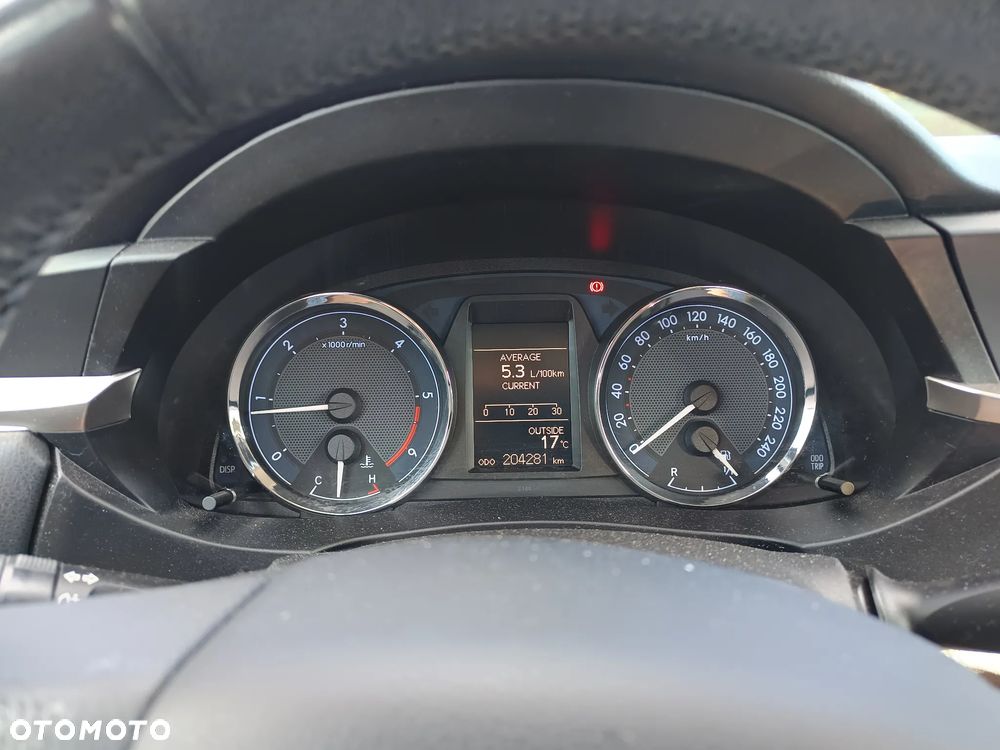 Toyota Corolla 1.4 D-4D Premium - 3