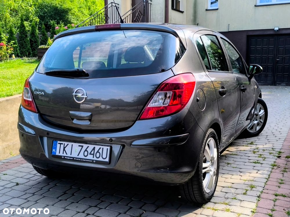 Opel Corsa 1.2 16V Enjoy - 3
