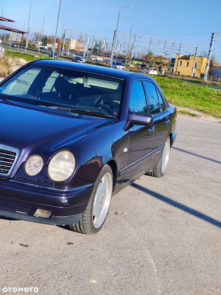 Mercedes-Benz Klasa E 320 Avantgarde - 10