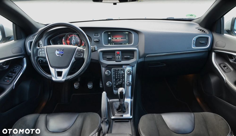 Volvo V40 D2 RDesign - 16