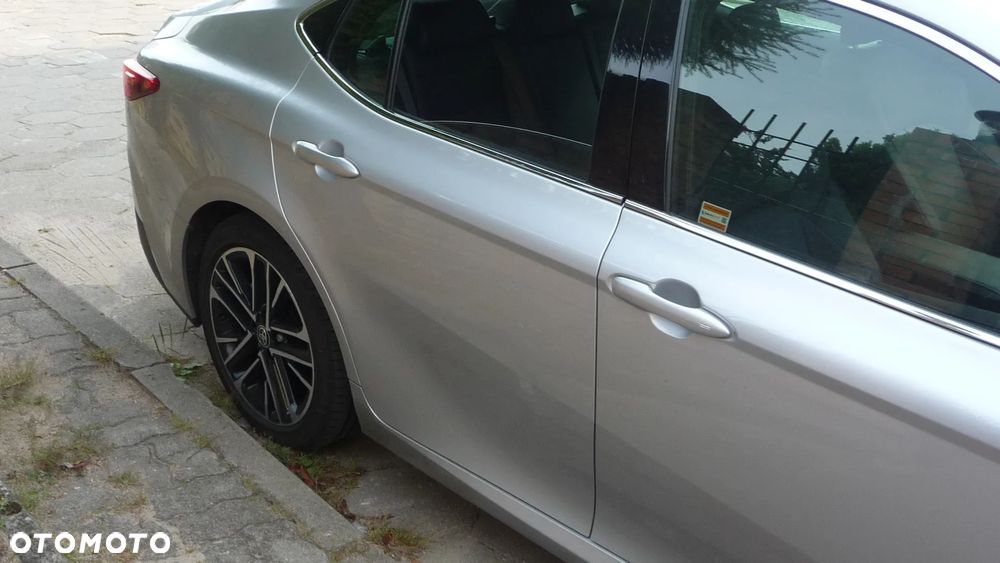 Toyota Camry 2.5 Hybrid Dynamic Force Prestige e-CVT - 6