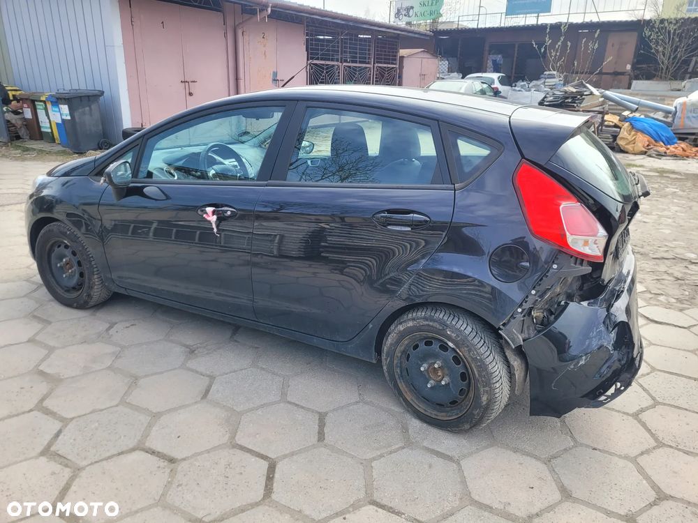 Ford Fiesta 1.6 TDCi Champions Edition - 15