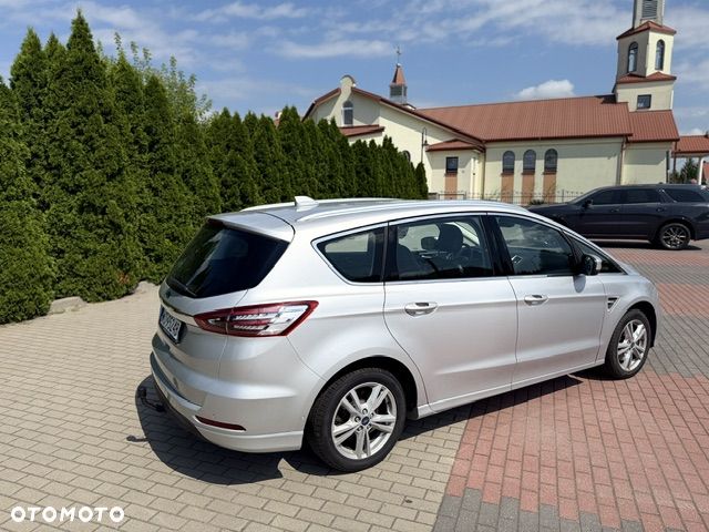 Ford S-Max - 7
