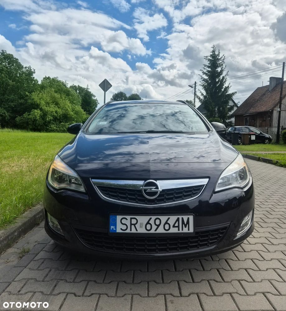 Opel Astra 1.4 ecoFLEX - 10