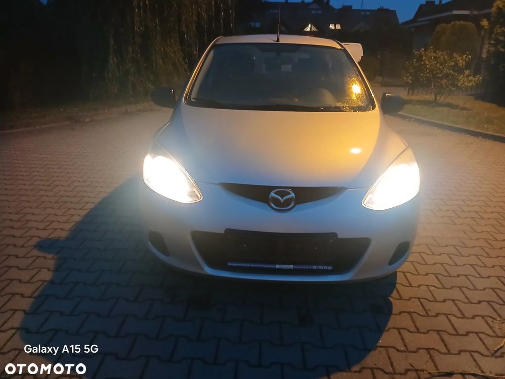 Mazda 2 - 9