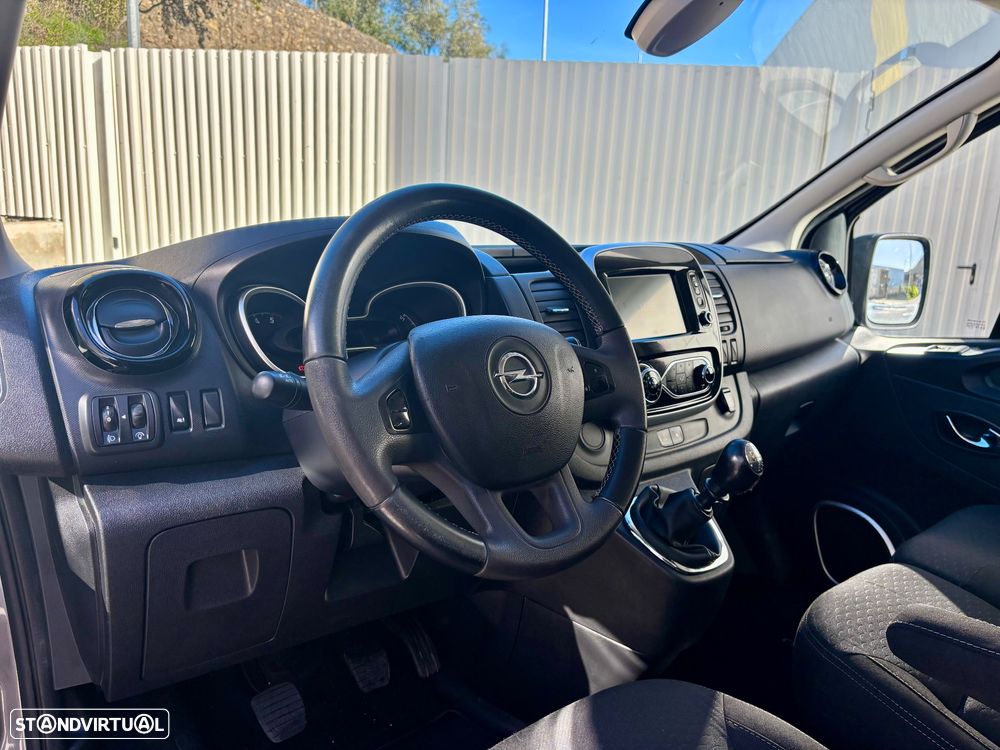 Opel Vivaro 1.6 Biturbo cabine dupla versão longa - 18