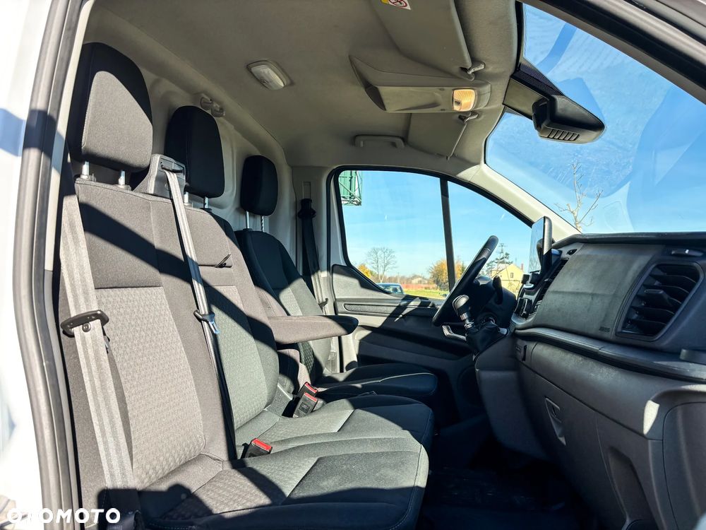 Ford Transit Custom - 15