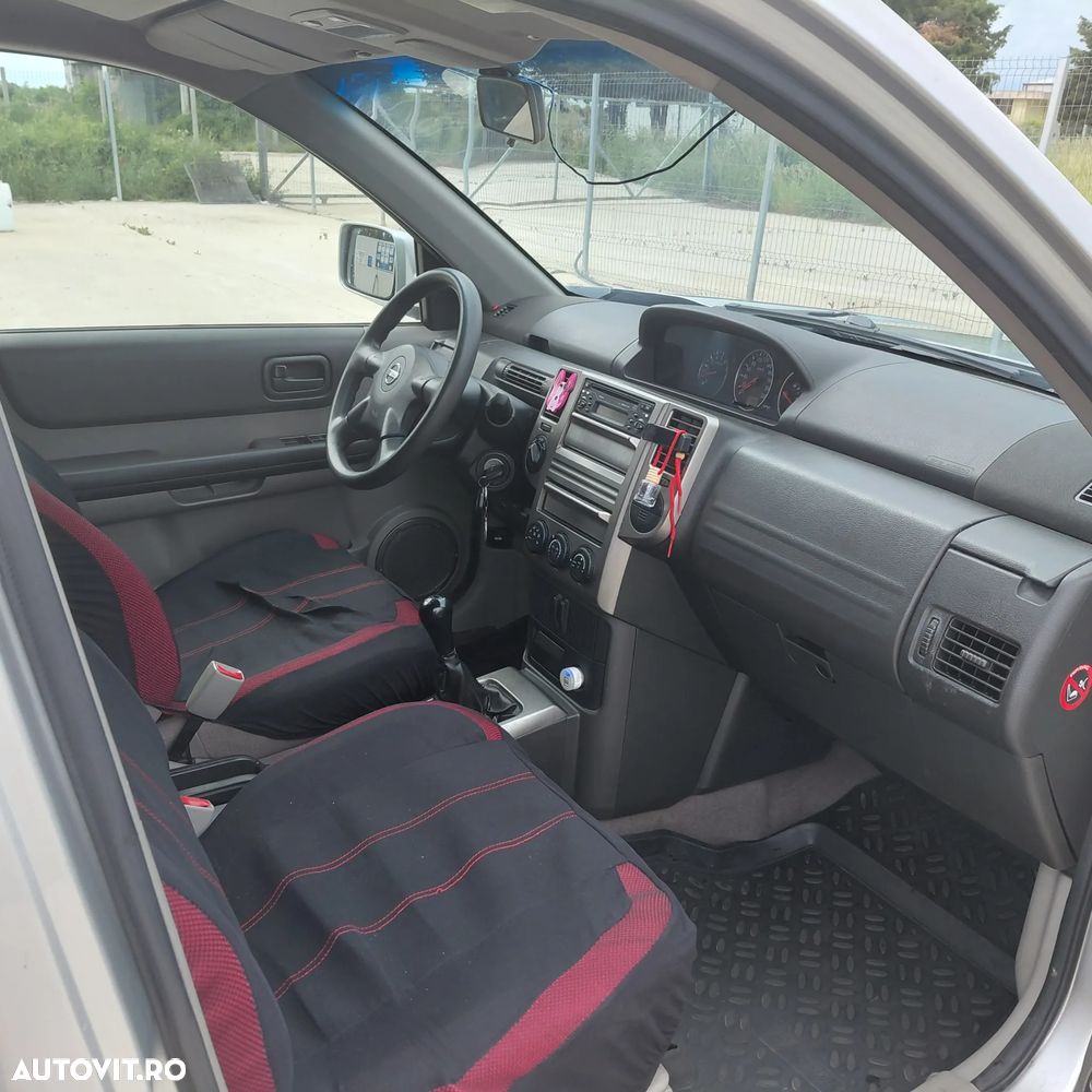 Nissan X-Trail - 10