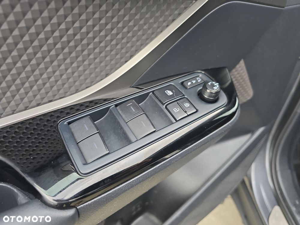 Toyota C-HR 2.0 Hybrid Executive - 20