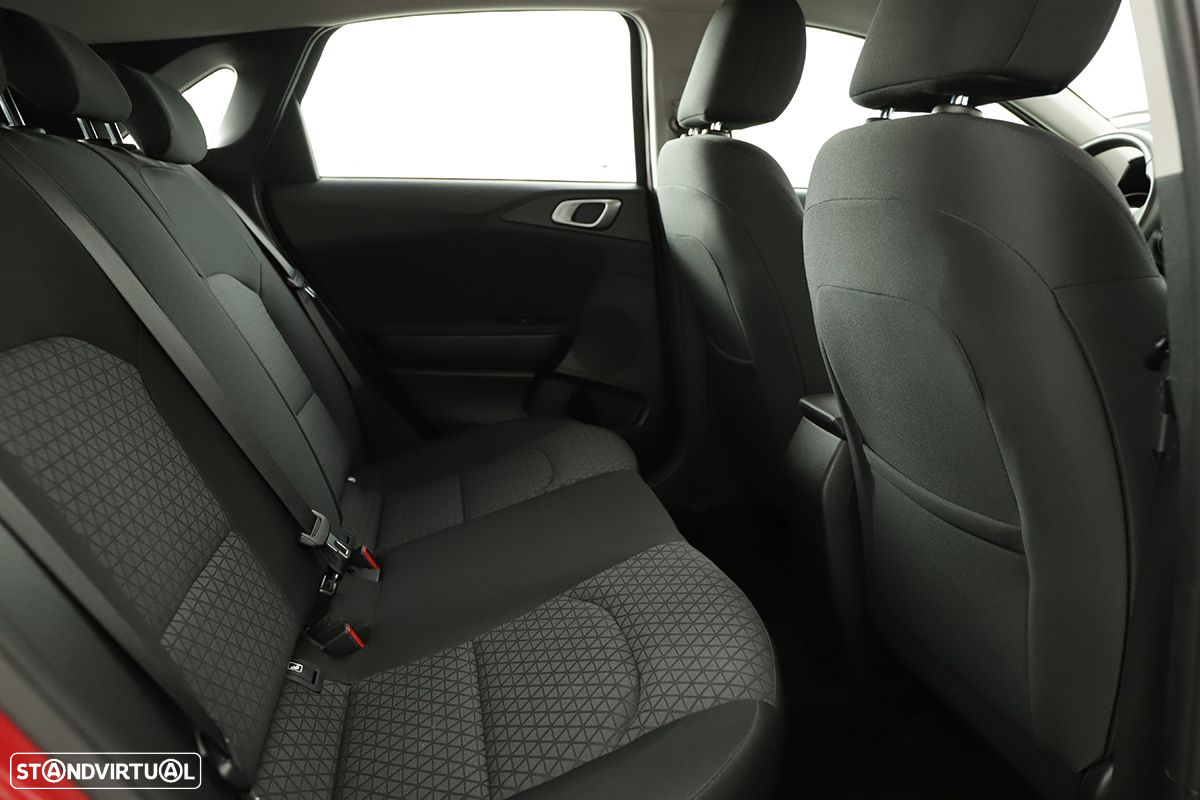 Kia Ceed 1.0 T-GDI Drive - 20