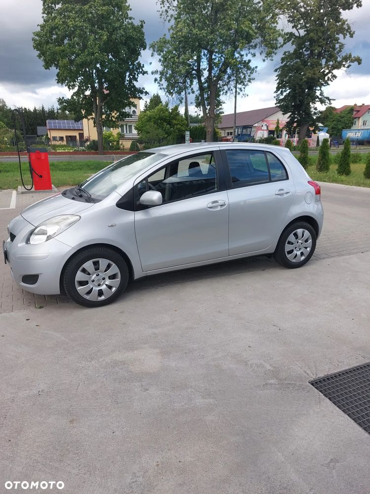 Toyota Yaris 1.33 Sol - 1