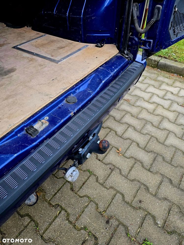 Ford Transit Tourneo Connect - 12