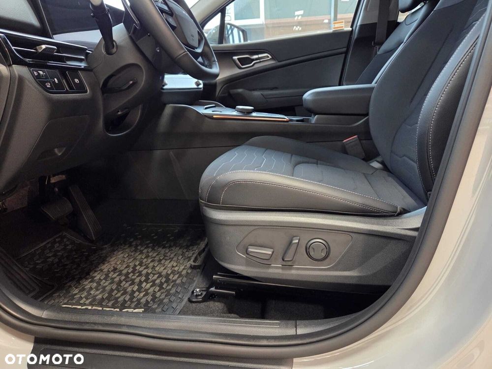 Kia Sportage 1.6 T-GDI HEV Business Line 2WD - 16