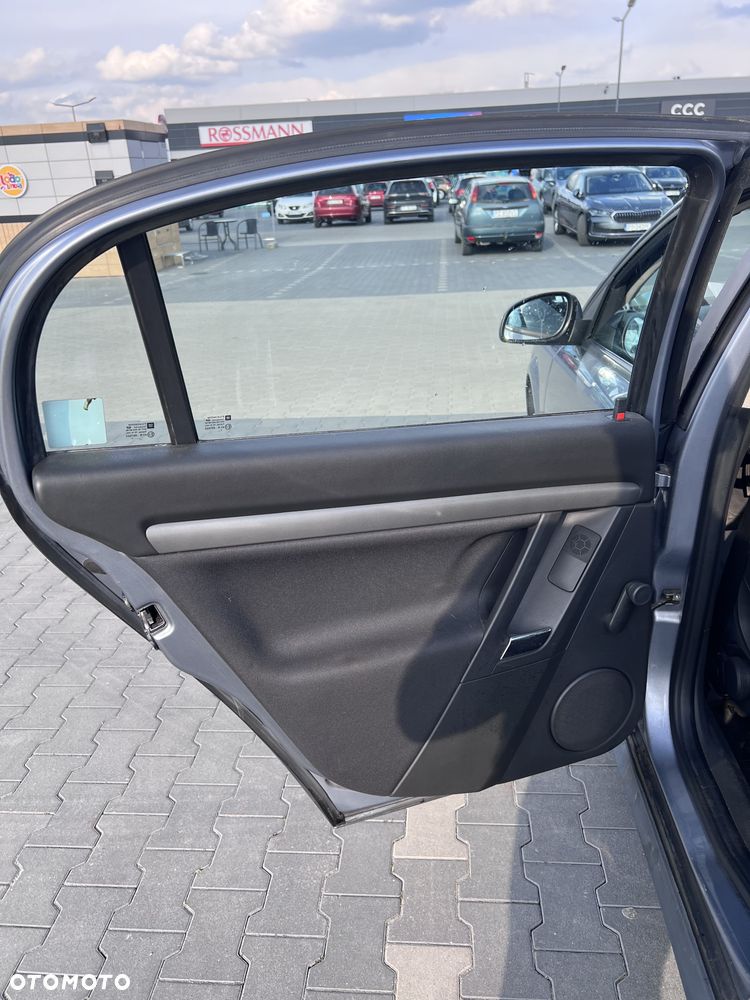 Opel Vectra 1.8 - 19