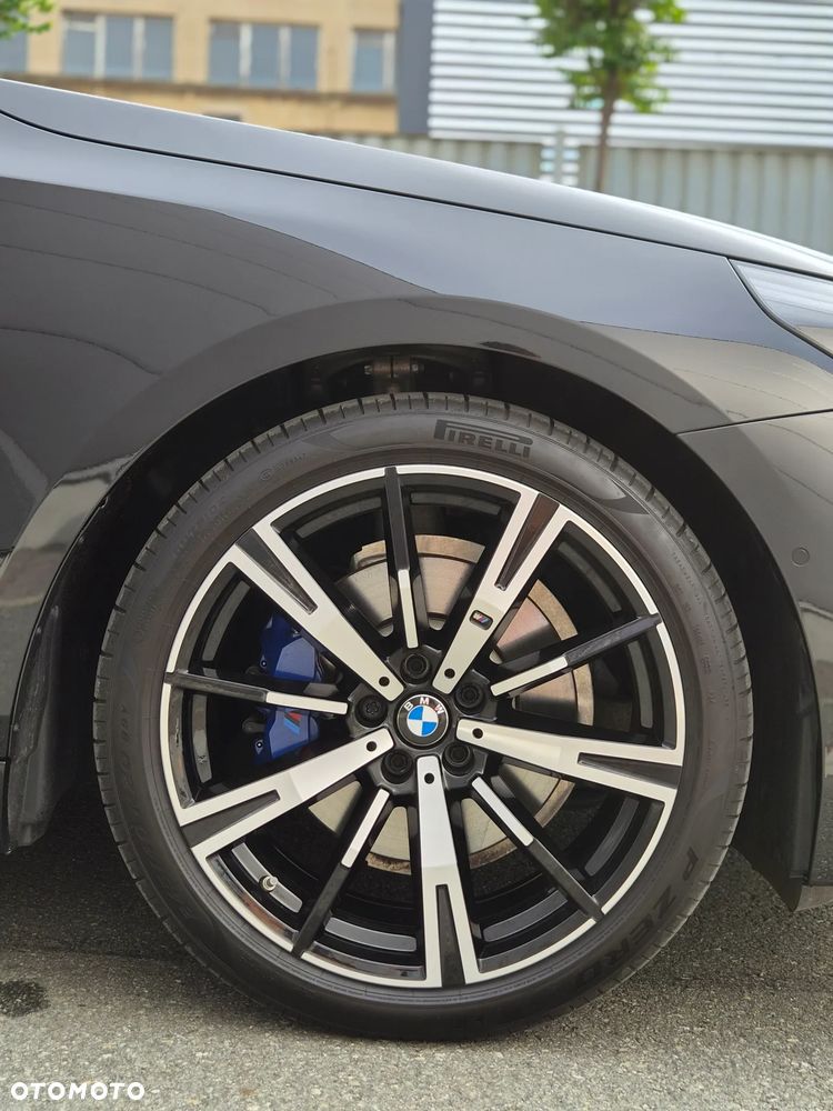 BMW Seria 5 520i mHEV M Sport - 18