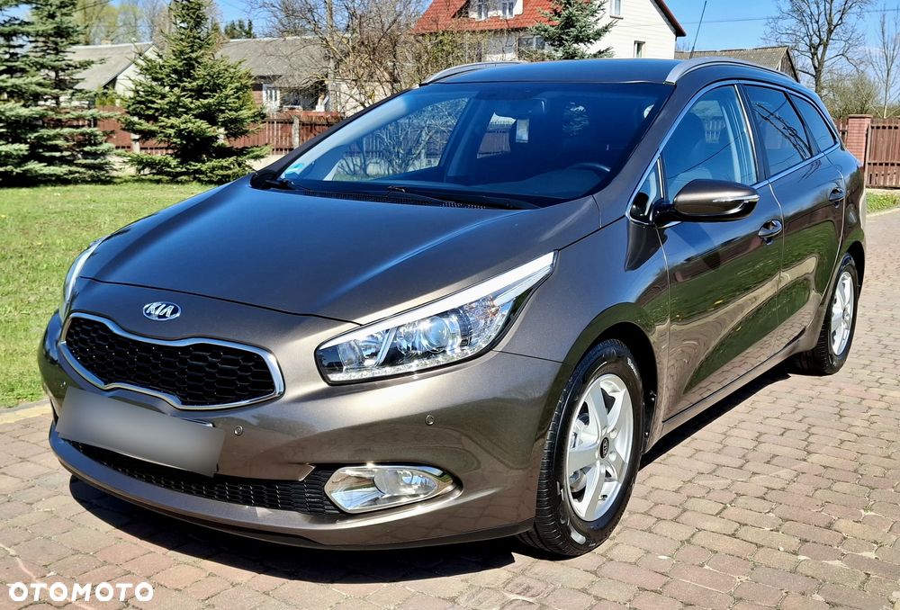 Kia Ceed 1.6 GDI Platinum Edition - 12