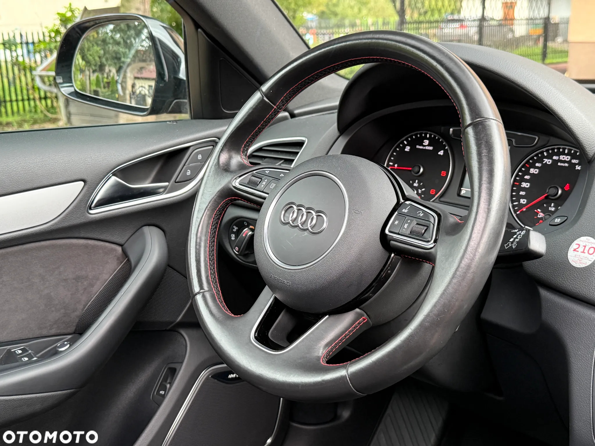 Audi Q3 2.0 TDI Quattro Sport S tronic - 25