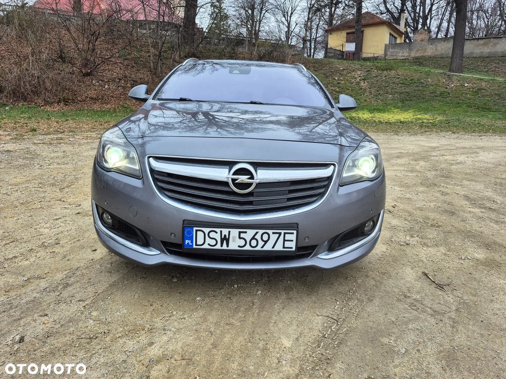 Opel Insignia 2.0 SIDI Turbo 4x4 Sports Tourer Innovation - 3