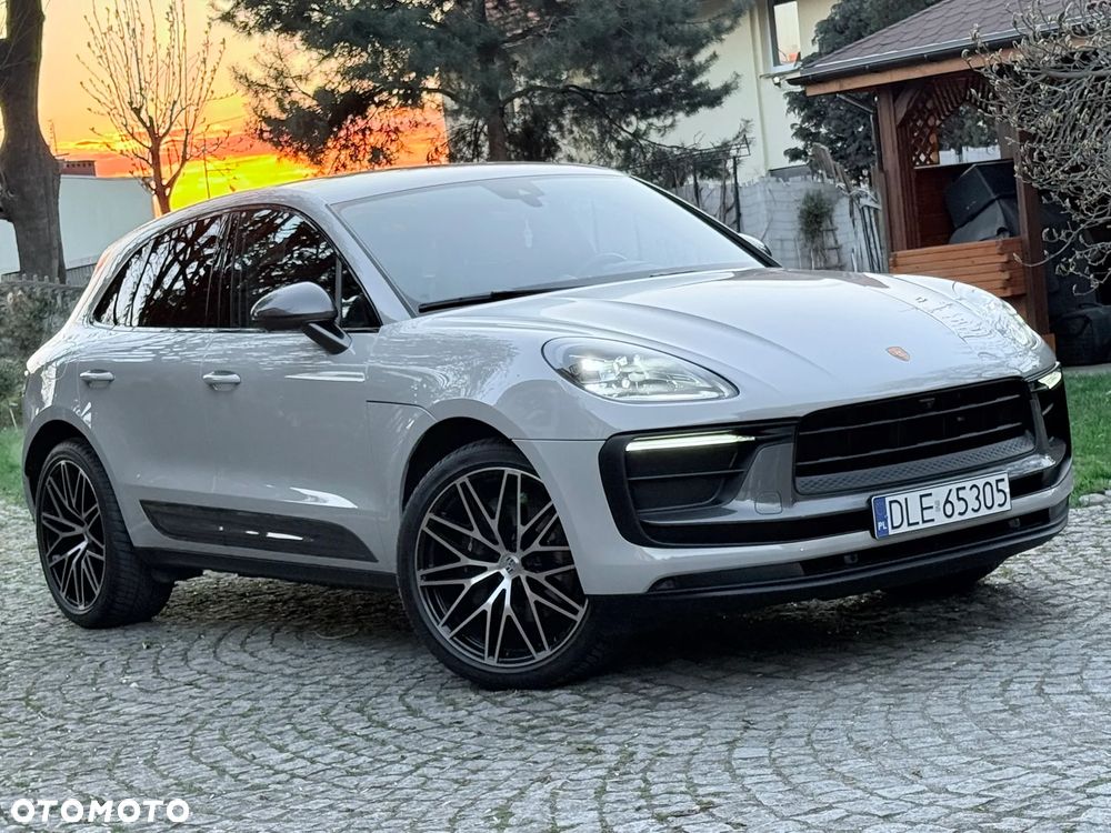 Porsche Macan T - 33