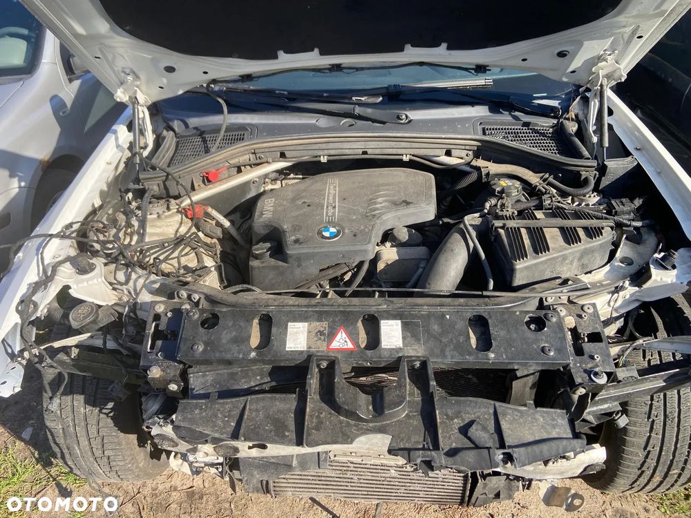 BMW X4 xDrive28i - 12