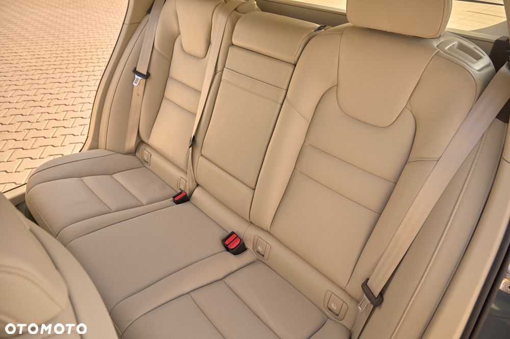 Volvo V60 D4 Geartronic Inscription - 26