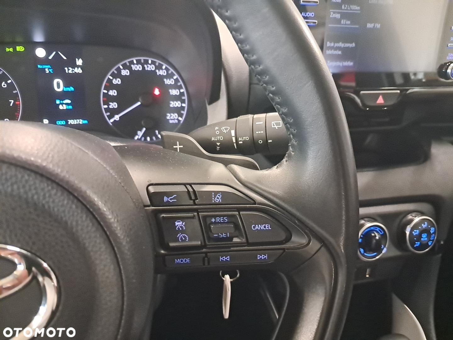 Toyota Yaris 1.5 Comfort CVT - 21
