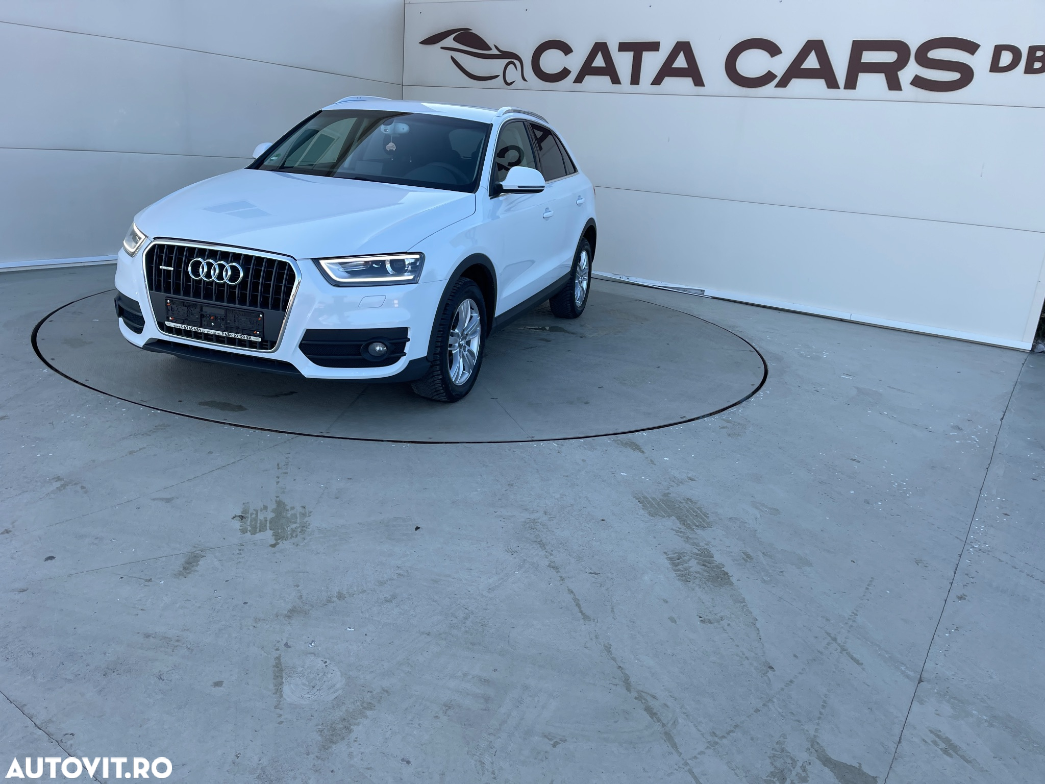 Audi Q3 2.0 TDI Quattro S tronic - 3