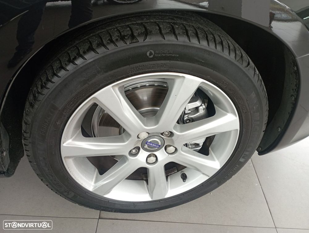 Volvo S60 2.0 D2 Momentum - 16