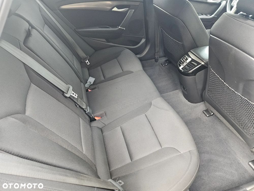 Hyundai i40 Kombi 2.0 Trend - 22